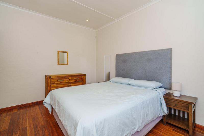 2 Bedroom Property for Sale in Harfield Village Western Cape